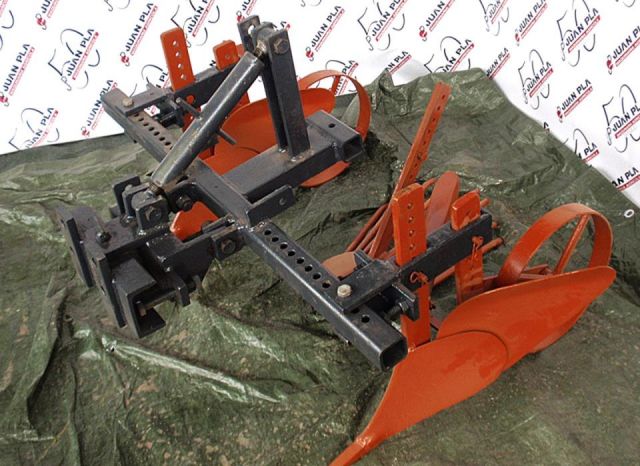 Asurcador para Motocultor y Minitractor