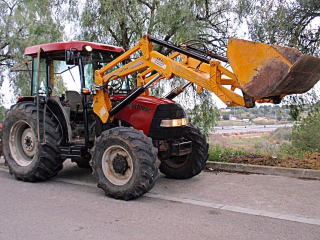 Tractor CASE IH JX-1095-C con Pala Frontal