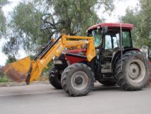 Tractor CASE IH JX-1095-C con Pala Frontal